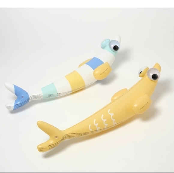SUNNYLiFE
SUNNYLiFE Kids Inflatable Noodle Finn The Fish Multi Set of 2 - Picture 8 of 8